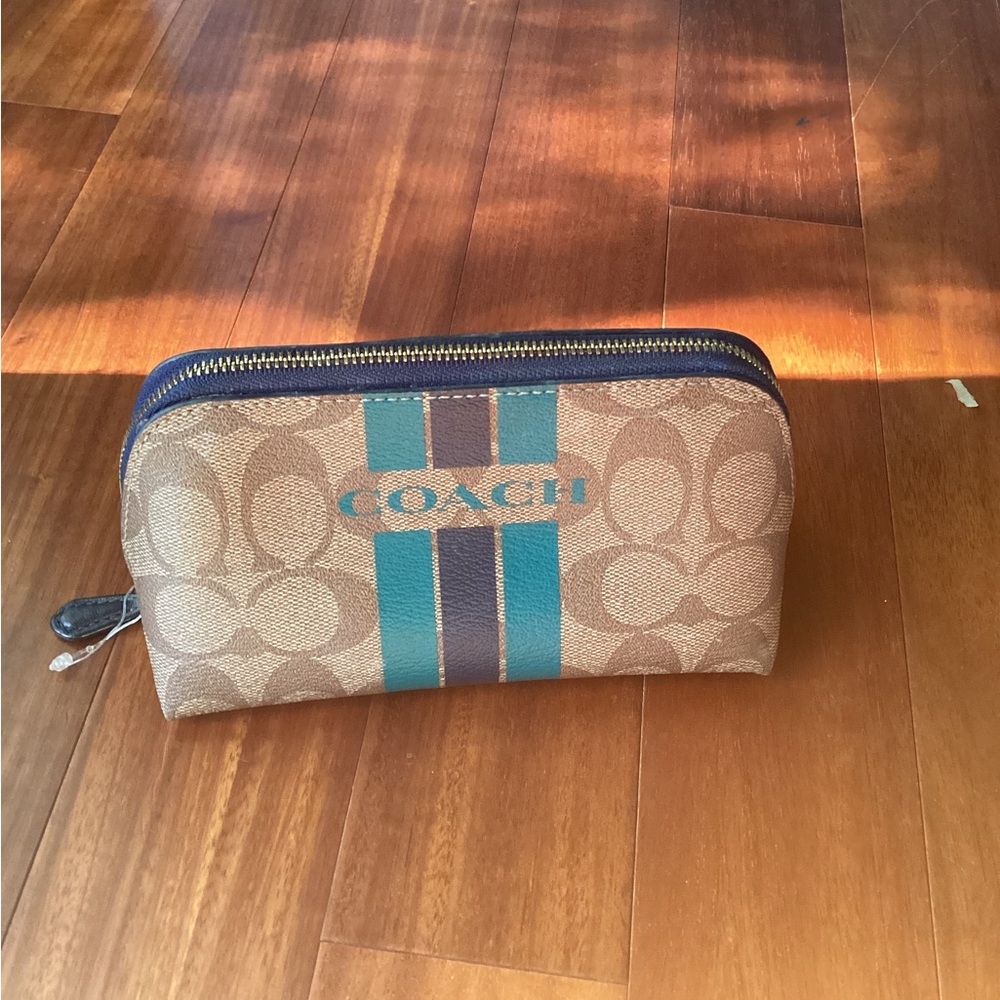Coach zip up bag